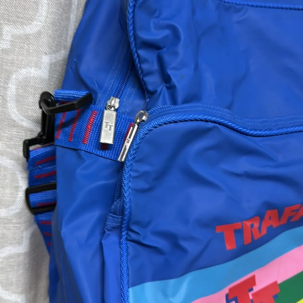 Trafalgar unisex stylish
